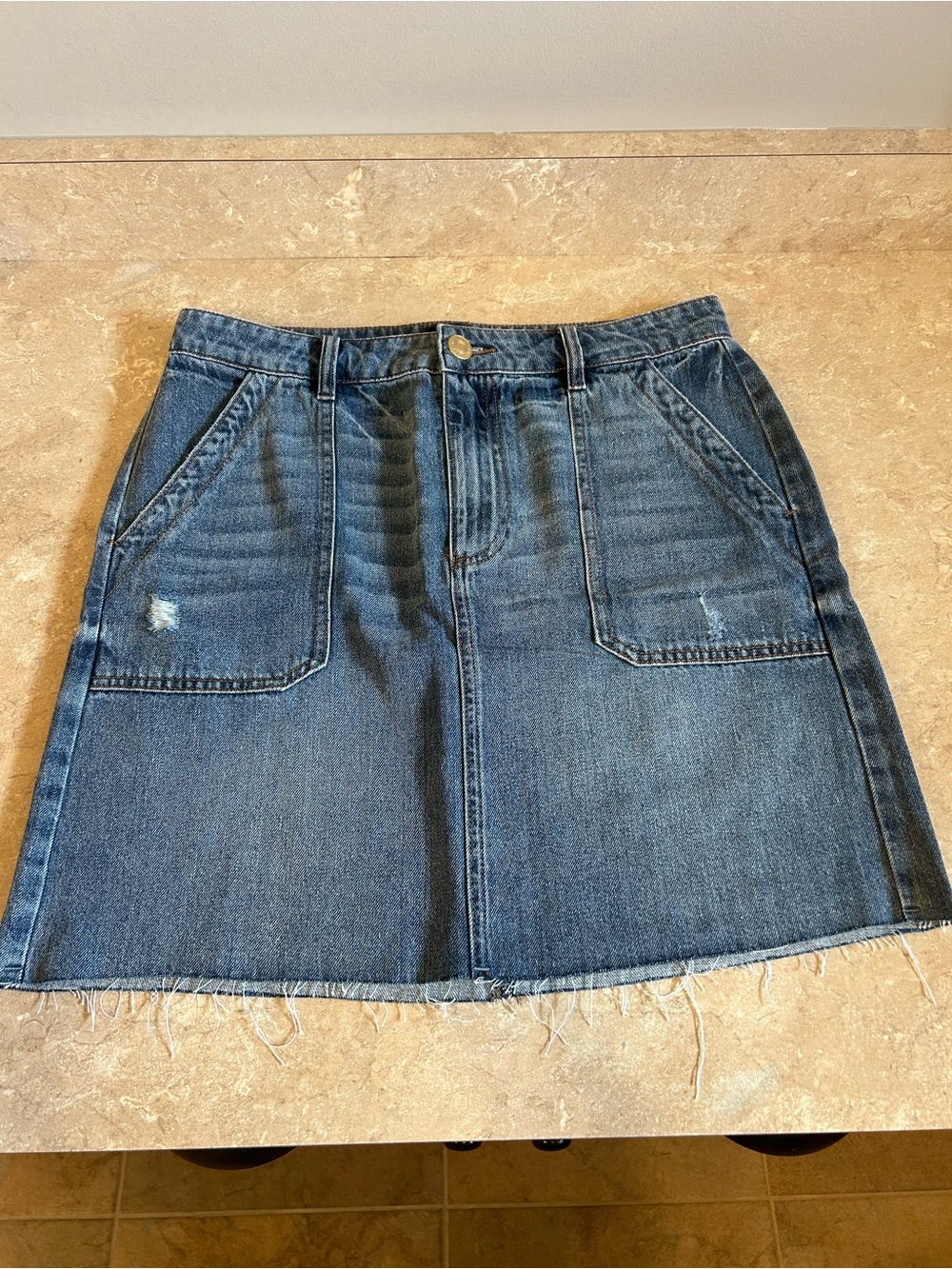 Kut from the kloth jean skirt size 6 NWOT